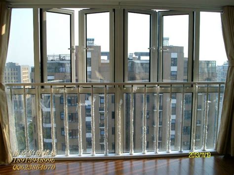 整面墙大玻璃超大全景落地窗，这才是我想住的豪宅！_空间_视野_阳光