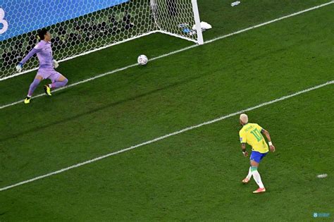 世界杯：巴西VS韩国，韩国任务已经达成，享受比赛尽力避免不崩盘_腾讯视频