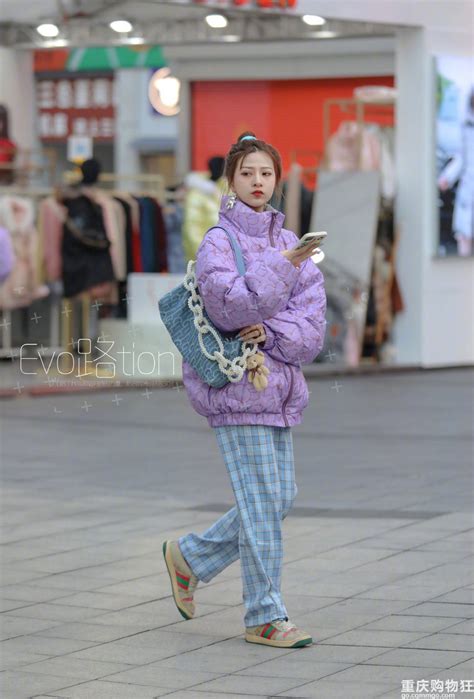 最新冬季街拍，杭州街拍VS成都街拍，来看看差别在哪儿-重庆杂谈-重庆购物狂