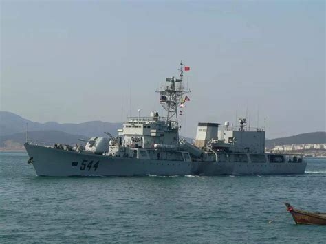 曾经的主力，中国海军053型导弹护卫舰高清大图