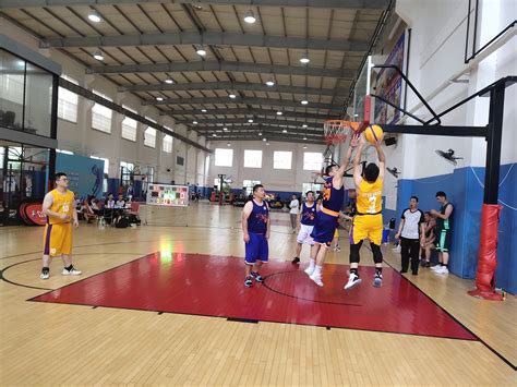 余姚职工代表队在第五届宁波市企事业单位三人篮球比赛中获佳绩 - 余姚新闻网