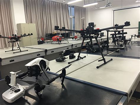 机电工程学院有序推进第46届世界技能大赛机电一体化项目集训备赛练习