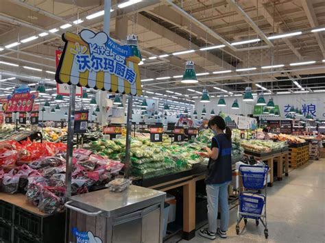 读创--【原创】记者今日走访深圳商超：货源充足，消费者理性购物