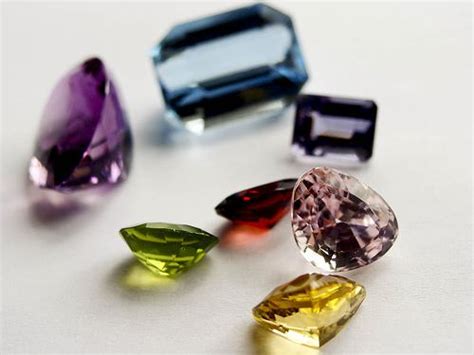 世界上最贵的红钻石,紫钻石,上最罕见的水晶_大山谷图库