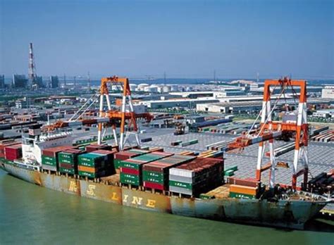 今年前4个月，青岛外贸进出口总值超1800亿元|界面新闻