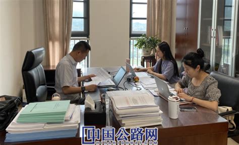 四川省财政厅直属事业单位2022年5月招聘工作人员笔试总成绩、岗位排名等公告