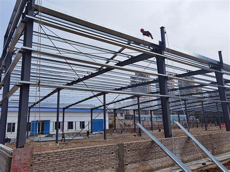 大型钢结构制作安装分享钢结构的使用领域