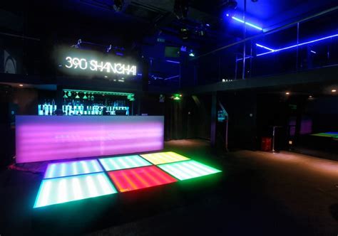上海首个同性恋主题夜店 — 390 Shanghai - Shanghai WOW!