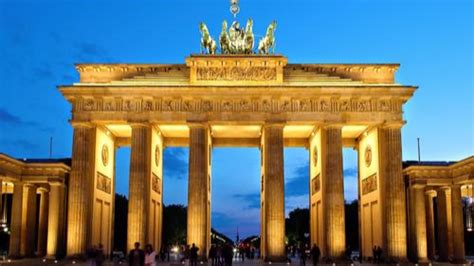 回顾德国历史：柏林市中心的和平女神像曾被这个人拆下带走_凤凰网视频_凤凰网