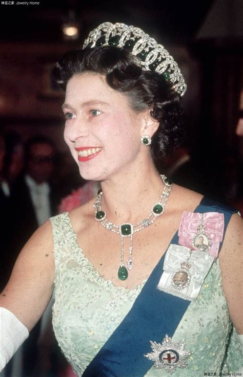 英国女王拥有的那些“惊人”的项链_时尚_环球网