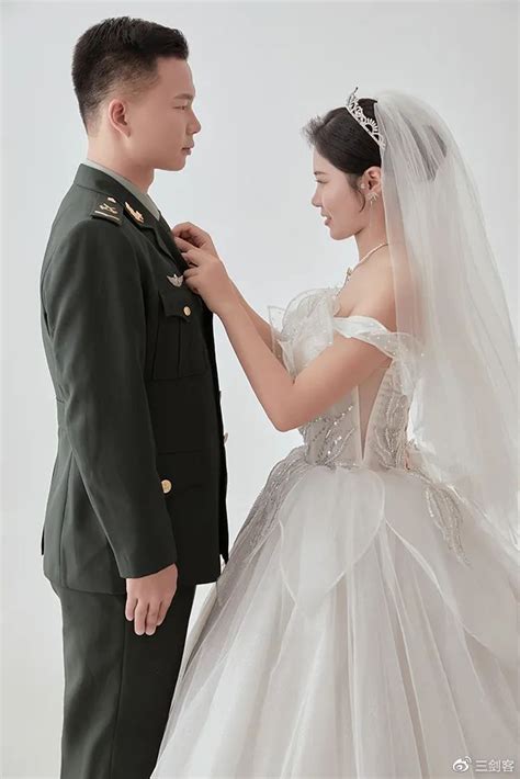 解决军人婚恋难题的模板：中士娶了同学妹妹！__财经头条