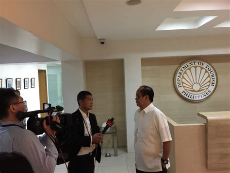 菲律宾旅游部部长助理雷纳尔多会见中国记者团_中国—东盟中心