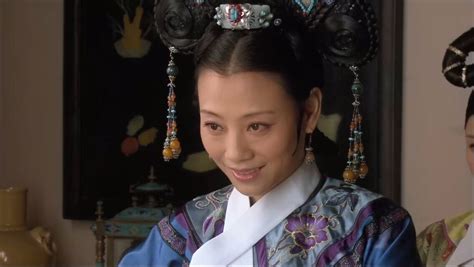宗灵《甄嬛传》饰演小胧月图片