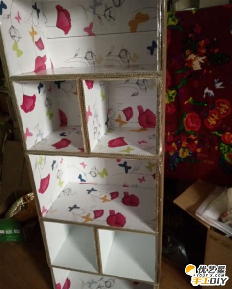 怎么用纸箱做房子的步骤 手工制作纸箱房子图片_爱折纸网