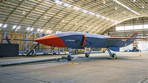 鸭式布局、停转旋翼、桨尖喷气，黑科技满满的波音X-50A试验机__凤凰网