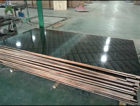 适合广西建筑模板的各种胶水_广西贵港保兴木业有限公司