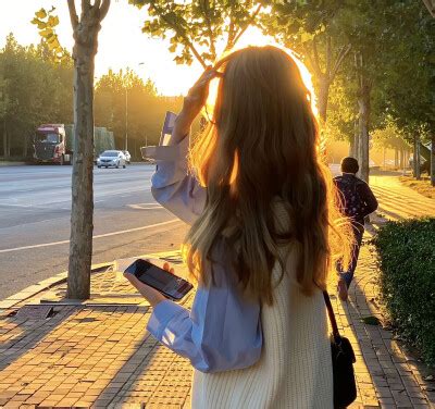 非主流淑女背影头像