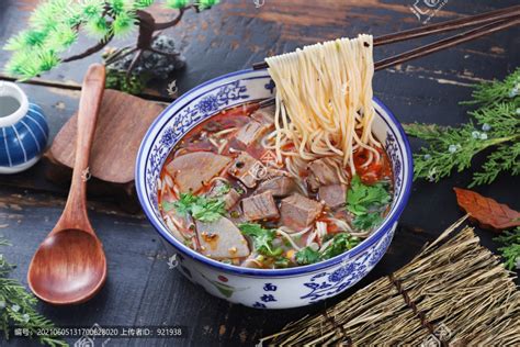 特色牛肉面,中国菜系,食品餐饮,摄影素材,汇图网www.huitu.com