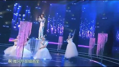 王菲、周深演绎经典歌曲《微风细雨》_腾讯视频