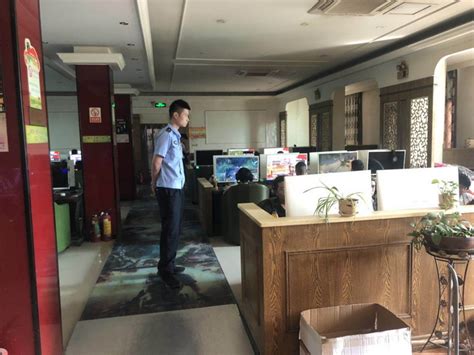 武义县公安局网络安全保卫大队开展网吧集中检查与禁烟宣传活动