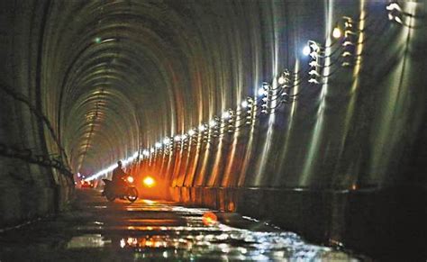 渝湘高铁最长隧道何时贯通？ 预计2024年底前_重庆市人民政府网