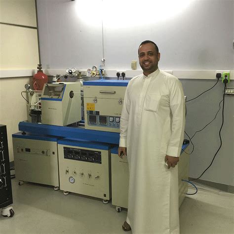 沙特阿拉伯阿普杜拉国王科技大学黄国维教授访问我室----煤转化国家重点实验室