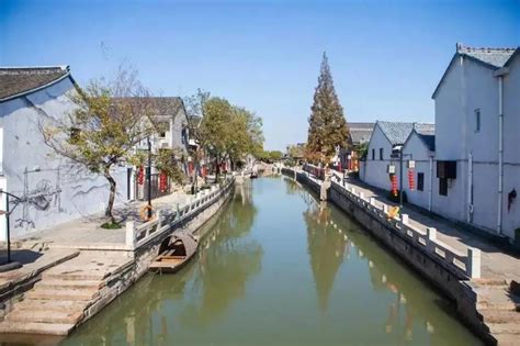 浙江湖州打造世界级乡村旅游小镇，耗资30亿看看建设得到底怎么样_景观