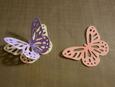 纸蝴蝶的装置艺术