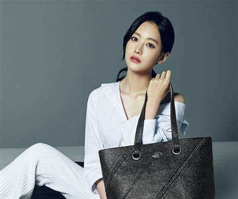 Oh Yeon-seo - Bio, Facts, Family Life of South Korean Actress