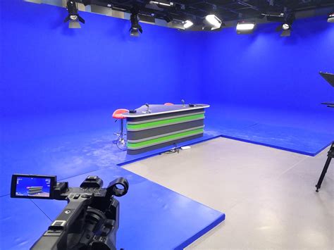 虚拟演播室（GCTV）|三维|场景|SevenNicole - 原创作品 - 站酷 (ZCOOL)