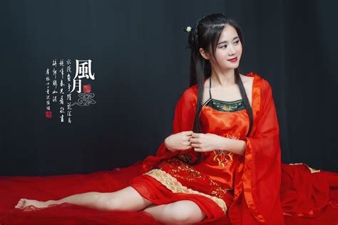 同演水浒传5位“潘金莲”，温碧霞经典，黎姿辣眼睛，而她最美！