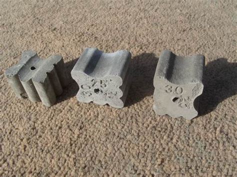 水泥垫块 - 梅花形水泥垫块-产品展示 - 获嘉县太兴建材有限公司