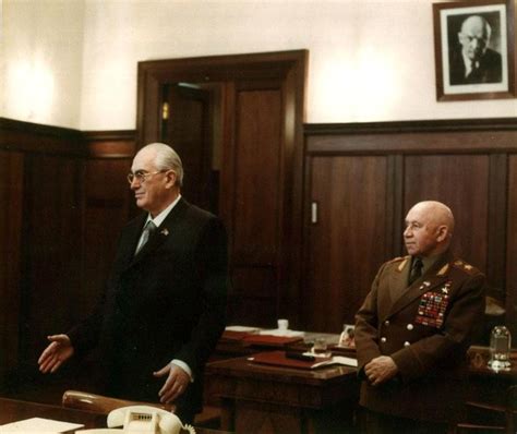 执掌苏联仅一年多的安德罗波夫,若他能多活几年,苏联还会解体吗|苏联|安德罗波夫|戈尔巴乔夫_新浪新闻