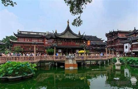 上海旅游十大必去景点有哪些？看看上海景点排名前十的名单就知道了。_出去玩玩吧