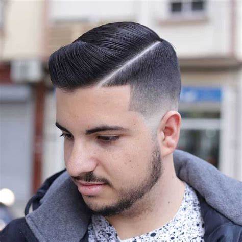 Top 50 Comb Over Fade Haircuts for Guys (2020 Hot Picks}