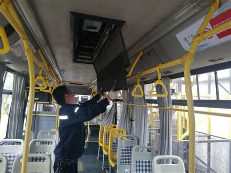 沪上公交车空调系统“秣兵厉马”迎夏日，确保正常运作不“罢工” - 周到上海