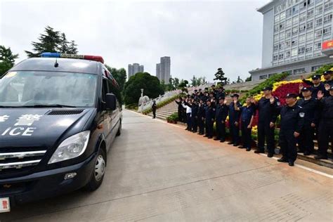 曲靖市保安协会及保安企业到厦门考察交流 - 行业动态 - 深圳市铁保宏泰保安服务有限公司