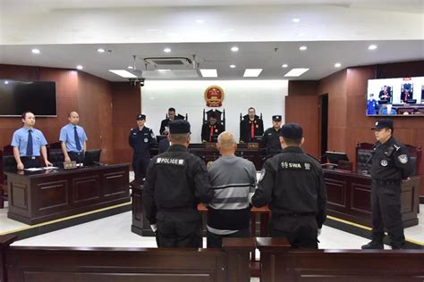 广西平南猥亵、杀人分尸案凶手被执行死刑__凤凰网