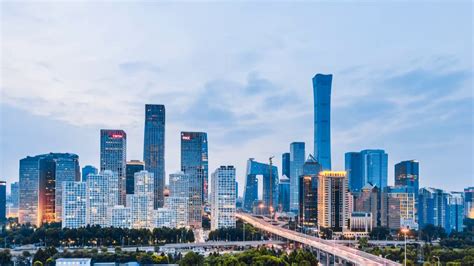 中国北京芳草地CBD高楼建筑群夜景—高清视频下载、购买_视觉中国视频素材中心