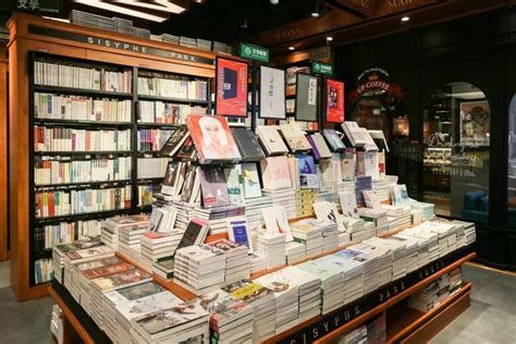 一间书店点亮一座城丨镜湖·梅山江畔，阅潮绍兴旗舰店开业