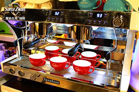 咖啡店加盟市场的三点关键要素分析 - 咖啡加盟排行 - 塞纳左岸咖啡官网