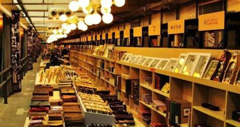 16年书店设计装修经验-广州豪镁设计