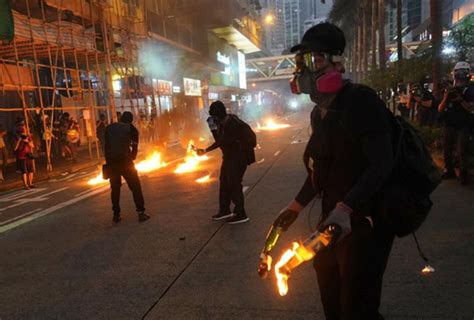 香港“勇武派”暴徒宣布退出“抗争” _凤凰网