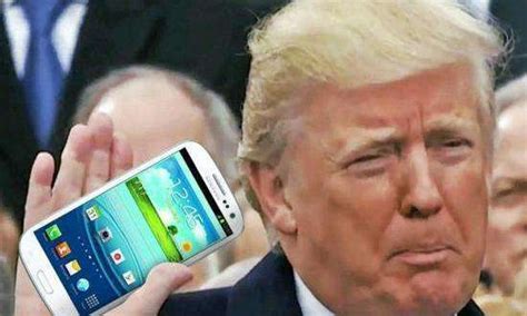 特朗普终于不得不用上了iPhone，只装了Twitter - 雷科技
