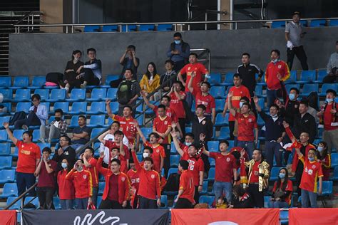 半场-长春亚泰0-0上海海港 谭龙中柱奥斯卡远射被扑_PP视频体育频道