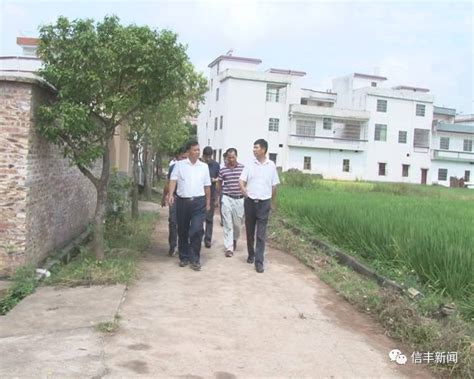 在这里，可感受县委书记刘勇“行走信丰”的足迹，已走过了251个村，一起看看吧!