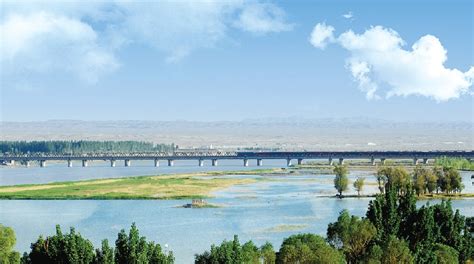 巴彦淖尔 - 美景图集 - 内蒙古旅游网-资讯、景点、服务、攻略、知识一网打尽