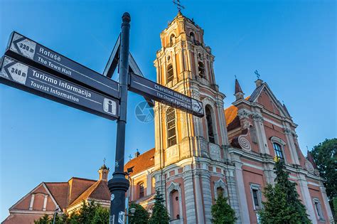 立陶宛首都维尔纽斯城市建筑风光高清图片下载-正版图片500954516 ...