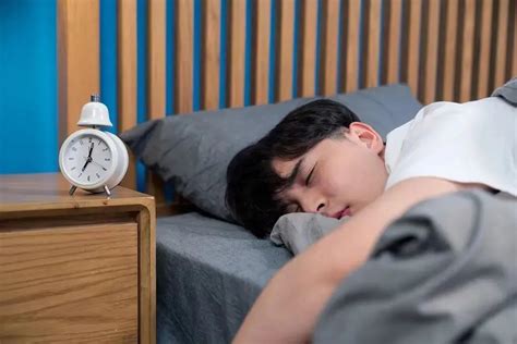 怎么快速睡着最简单的方法（睡前做好这5点，睡眠质量不会太低，还能快速入眠） | 说明书网