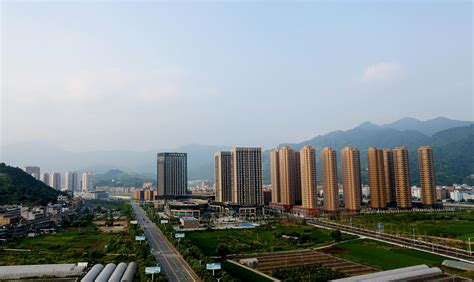 温岭石桥头镇获评全国首个 “美丽中国·深呼吸小镇”-台州频道
